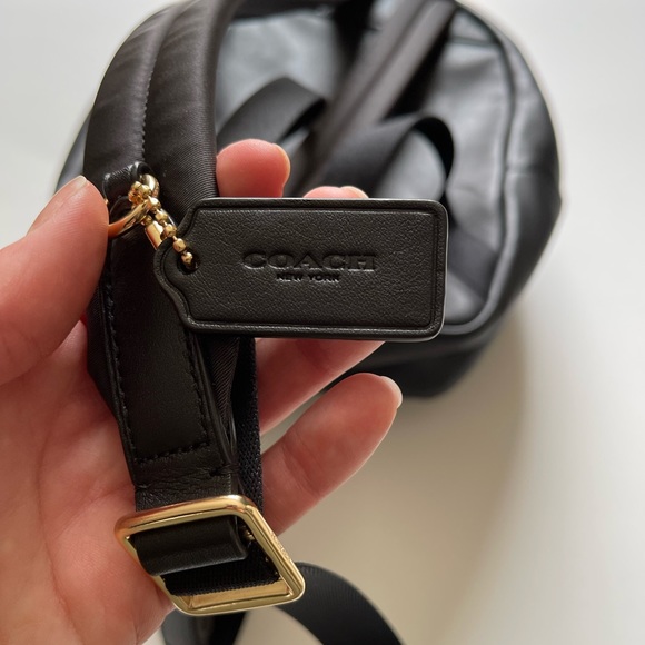 Coach Charlie Mini Backpack in Signature Leather - Picture 3 of 5